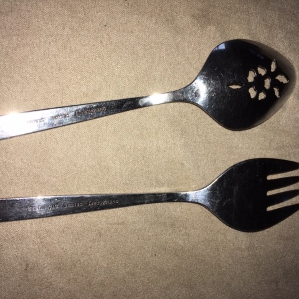 Oneida Capistrano Serving Fork & Spoon - Picture 3 of 3